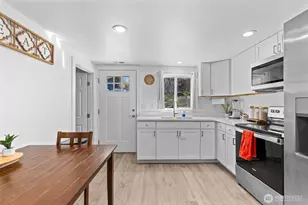 325 Eastmont Ave, East Wenatchee, WA 98802 - Photo 10