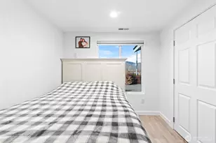 325 Eastmont Ave, East Wenatchee, WA 98802 - Photo 12