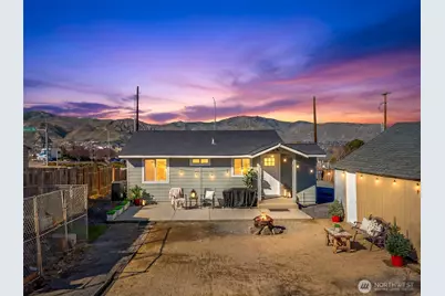 325 Eastmont Ave, East Wenatchee, WA 98802 - Photo 26