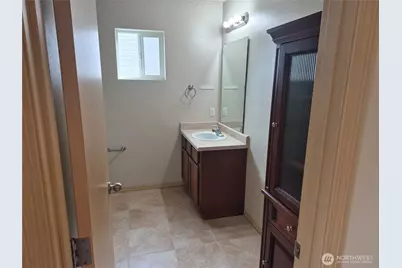 1725 E 41st, Tacoma, WA 98404 - Photo 14