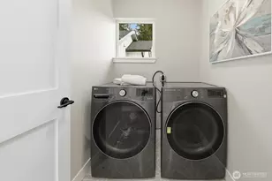 11217 NE 95th St, Kirkland, WA 98033 - Photo 36