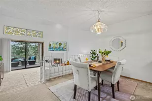 23001 Lakeview Dr, Mountlake Terrace, WA 98043 - Photo 6