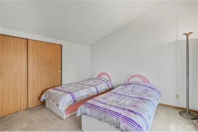 23001 Lakeview Dr #302, Mountlake Terrace, WA 98043 - Photo 18