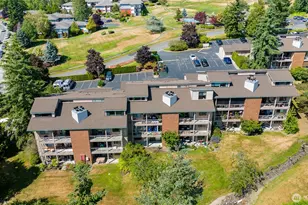 23001 Lakeview Dr, Mountlake Terrace, WA 98043 - Photo 26