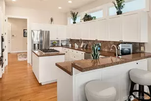 2010 W Lake Sammamish Pkwy SE, Bellevue, WA 98008 - Photo 6