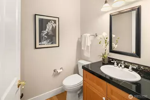 2010 W Lake Sammamish Pkwy SE, Bellevue, WA 98008 - Photo 16