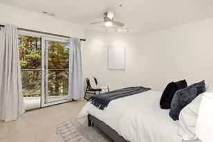 9039 NE Juanita Dr, Kirkland, WA 98034 - Photo 14