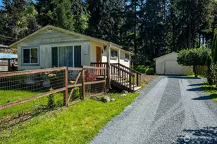 1516 Garden Ln, Freeland, WA 98249 - Photo 1