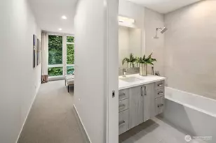 8042 B 35th Ave NE, Seattle, WA 98115 - Photo 22