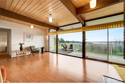 12895 Shorecrest Drive SW, Seattle, WA 98146 - Photo 10