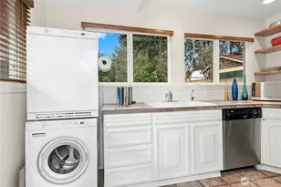 14051 1st Ave NW, Seattle, WA 98177 - Photo 10