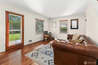 14051 1st Avenue NW, Seattle, WA 98177 - Photo 4