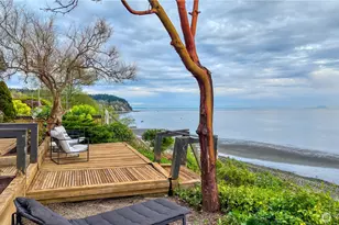 731 Kendor Dr, Point Roberts, WA 98281 - Photo 12