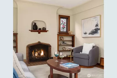1216 NE 77th Street, Seattle, WA 98115 - Photo 6