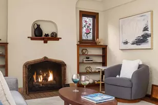 1216 NE 77th St, Seattle, WA 98115 - Photo 6