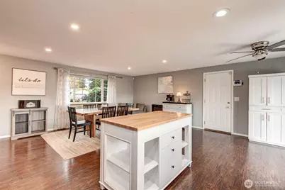 19907 51st Drive NE, Arlington, WA 98223 - Photo 2