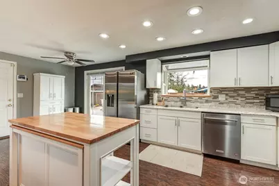 19907 51st Drive NE, Arlington, WA 98223 - Photo 8