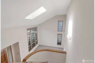 25746 SE 39th Street, Sammamish, WA 98029 - Photo 14