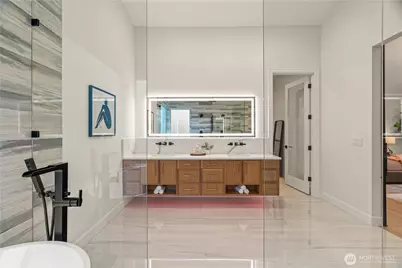 11204 108th Ave NE, Kirkland, WA 98033 - Photo 24