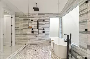 11204 108th Ave NE, Kirkland, WA 98033 - Photo 24