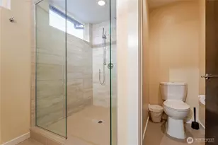 725 17th Ave, Seattle, WA 98122 - Photo 10