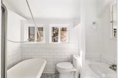 3443 21st Avenue W, Seattle, WA 98199 - Photo 28