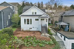 3443 21st Ave W, Seattle, WA 98199 - Photo 2