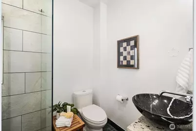 3443 21st Avenue W, Seattle, WA 98199 - Photo 22