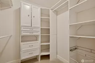 2557 NE Park Dr, Issaquah, WA 98029 - Photo 24