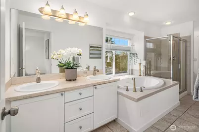 733 N 73rd Street, Seattle, WA 98103 - Photo 20