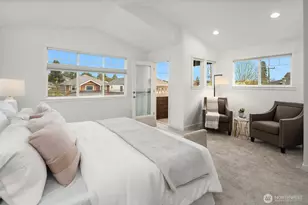 733 N 73rd St, Seattle, WA 98103 - Photo 18