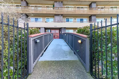 4444 44th Avenue SW #405, Seattle, WA 98116 - Photo 4