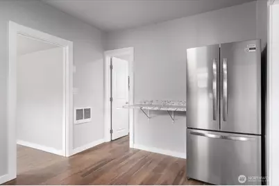 910 Walker Avenue, Wenatchee, WA 98801 - Photo 12