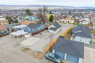 910 Walker Ave, Wenatchee, WA 98801 - Photo 28