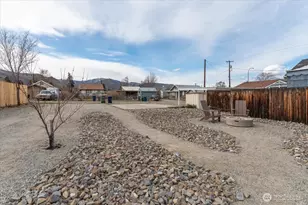 910 Walker Ave, Wenatchee, WA 98801 - Photo 26