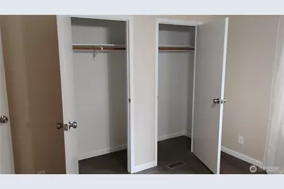 150 E Kingston Way, Shelton, WA 98584 - Photo 14