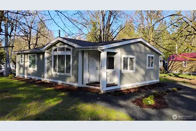 150 E Kingston Way, Shelton, WA 98584 - Photo 2