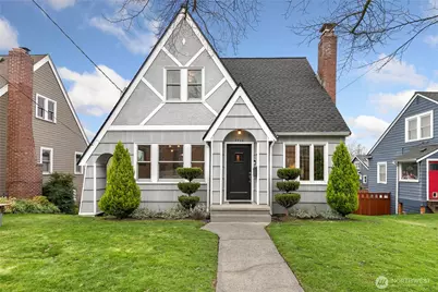 7722 18th Avenue NE, Seattle, WA 98115 - Photo 1