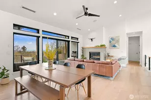 9687 Crest Dr, Blaine, WA 98230 - Photo 8