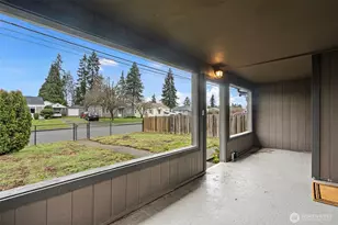 1019 S Rochester St, Tacoma, WA 98465 - Photo 2