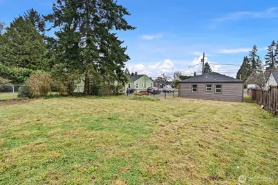 1019 S Rochester Street, Tacoma, WA 98465 - Photo 22