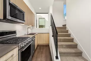 8507 16th Ave NW, Seattle, WA 98117 - Photo 12