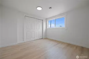 904 906 E Alderwood Dr, Moses Lake, WA 98837 - Photo 10