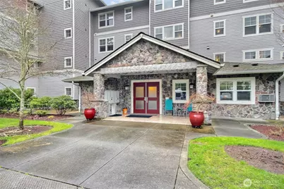 4535 Providence Point Place SE #205, Issaquah, WA 98029 - Photo 2