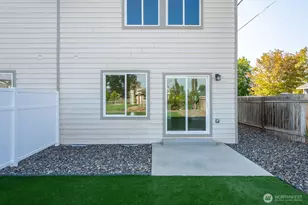 1070 S Grand Dr, Moses Lake, WA 98837 - Photo 6