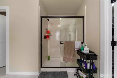 11410 Waller Road E, Tacoma, WA 98446 - Photo 16