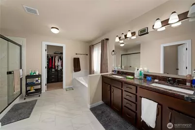 11410 Waller Road E, Tacoma, WA 98446 - Photo 14