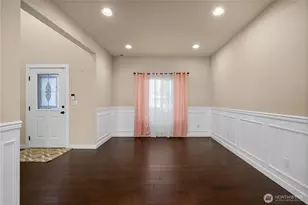 11410 Waller Rd E, Tacoma, WA 98446 - Photo 4