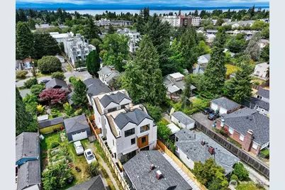 8733 13th Avenue NW #A, Seattle, WA 98117 - Photo 2