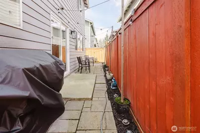 1325 SE Casandra Loop, Port Orchard, WA 98366 - Photo 32